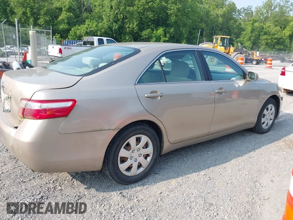 2009 Toyota Camry z VIN 4T4BE46K39R093064, wystawiony jako IAAI lot #42481943 z przebiegiem 119 938 mil mil oraz . Historia ofert i sprzedaży dostępna na DreamBid. Obrazek 4.
