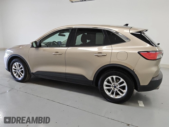 2020 Ford Escape SE z VIN 1FMCU0G61LUA00772, wystawiony jako Copart lot #65851325 z przebiegiem 126 308 mil mil oraz Czysty tytuł • Clean title. Historia ofert i sprzedaży dostępna na DreamBid. Obrazek 2.