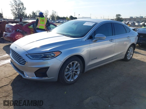 2019 Ford Fusion SEL with VIN 3FA6P0MU8KR148778, listed as a IAAI auction lot 41841745 with 182,074 mi miles and . Bid and sale history available at DreamBid. Image 18.