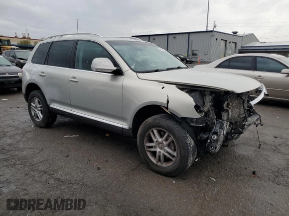 2008 Volkswagen Touareg V6 с VIN WVGBE77L78D067570, выставлен на аукционе Copart как лот 45532475 с пробегом Не указан миль и Списание • Salvage title. История ставок и продаж доступна на DreamBid. Изображение 4.