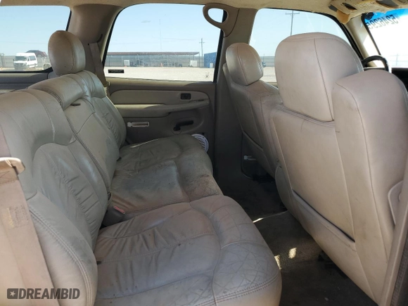 2002 Chevrolet Tahoe LT with VIN 1GNEC13Z92R206355, listed as a Copart auction lot 52462955 with 110,918 mi miles and Salvage Title. Bid and sale history available at carsss.com. Image 11.