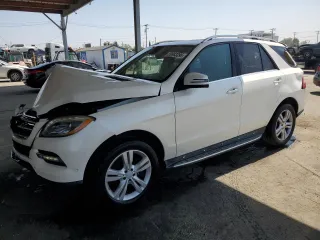2013 Mercedes-Benz M 350 with VIN 4JGDA5HBXDA239858, listed as a Copart auction lot 59983395 with 191,388 mi miles and Salvage title. Bid and sale history available at DreamBid. Image 1.