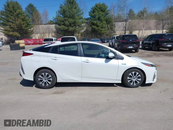 2021 Toyota Prius LE with VIN JTDKAMFP8M3174629, listed as a IAAI auction lot 42087974 with 16,348 mi miles and . Bid and sale history available at DreamBid. Image 13.
