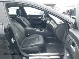 2014 Mercedes-Benz CLS 550 with VIN WDDLJ7DB7EA118973, listed as a IAAI auction lot 41081381 with 101,457 mi miles and . Bid and sale history available at DreamBid. Image 5.