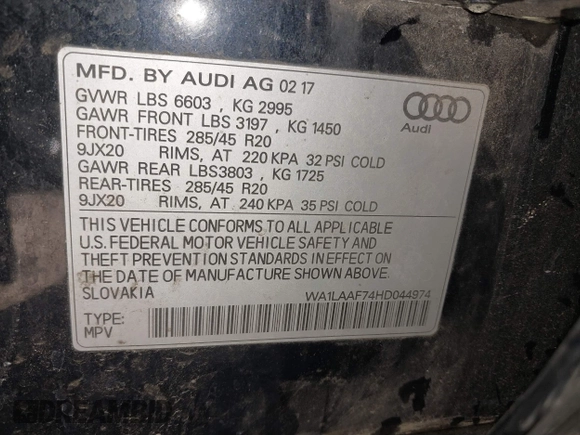 2017 Audi Q7 Premium Plus z VIN WA1LAAF74HD044974, wystawiony jako IAAI lot #41823974 z przebiegiem 135 619 mil mil oraz . Historia ofert i sprzedaży dostępna na DreamBid. Obrazek 9.