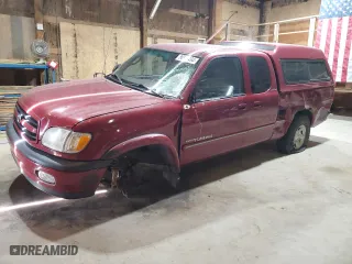 2001 Toyota Tundra Ltd with VIN 5TBBT48151S132733, listed as a Copart auction lot 86833494 with 155,085 mi miles and Salvage Title. Bid and sale history available at carsss.com. Image 1.