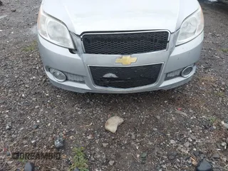 2010 Chevrolet Aveo 2LT with VIN KL1TG6DE2AB103709, listed as a IAAI auction lot 42122816 with 140,438 mi miles and . Bid and sale history available at DreamBid. Image 6.