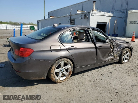 2015 BMW 3 Series 328i xDrive z VIN WBA3B3G58FNT19925, wystawiony jako Copart lot #53828135 z przebiegiem 94 769 mil mil oraz Szkoda całkowita • Salvage title. Historia ofert i sprzedaży dostępna na DreamBid. Obrazek 3.