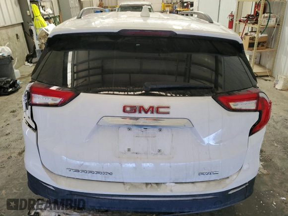 2022 GMC Terrain SLE z VIN 3GKALTEV2NL127557, wystawiony jako Copart lot #56729945 z przebiegiem Nie podano mil oraz Czysty tytuł • Clean title. Historia ofert i sprzedaży dostępna na DreamBid. Obrazek 6.