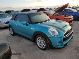 2017 MINI Convertible Cooper S z VIN WMWWG9C38H3A92775, wystawiony jako Copart lot #76286724 z przebiegiem Nie podano mil oraz Szkoda całkowita • Salvage title. Historia ofert i sprzedaży dostępna na DreamBid. Obrazek 4.