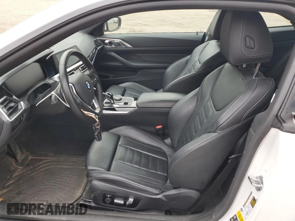 2022 BMW 4 Series 430i xDrive with VIN WBA73AP0XNCJ12745, listed as a Copart auction lot 81152954 with 32,238 mi miles and Clean Title. Bid and sale history available at DreamBid. Image 7.