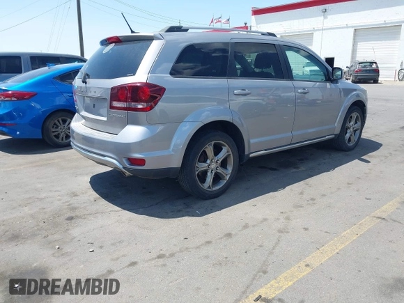 2017 Dodge Journey Crossroad Plus with VIN 3C4PDDGG9HT553449, listed as a IAAI auction lot 42438811 with 135,194 mi miles and . Bid and sale history available at DreamBid. Image 4.