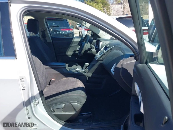 2013 Chevrolet Equinox LS with VIN 2GNFLCEKXD6346526, listed as a IAAI auction lot 41945785 with 127,259 mi miles. Bid and sale history available at carsss.com. Image 5.