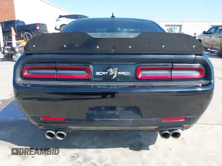 2021 Dodge Challenger R/T Scat Pack z VIN 2C3CDZFJXMH509833, wystawiony jako IAAI lot #41516858 z przebiegiem 66 880 mil mil oraz . Historia ofert i sprzedaży dostępna na DreamBid. Obrazek 16.