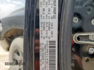 2015 Ram 1500 Outdoorsman z VIN 1C6RR6LT9FS566376, wystawiony jako Copart lot #57241255 z przebiegiem 130 919 mil mil oraz Szkoda całkowita • Salvage title. Historia ofert i sprzedaży dostępna na DreamBid. Obrazek 13.