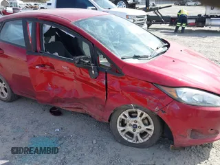 2016 Ford Fiesta SE with VIN 3FADP4BJ4GM110959, listed as a IAAI auction lot 41704813 with 47,740 mi miles. Bid and sale history available at carsss.com. Image 6.