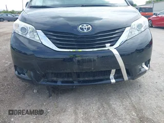 2013 Toyota Sienna LE AAS with VIN 5TDKK3DC3DS392029, listed as a IAAI auction lot 42366000 with 199,237 mi miles and . Bid and sale history available at DreamBid. Image 12.