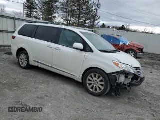 2016 Toyota Sienna Ltd with VIN 5TDDK3DC0GS138484, listed as a Copart auction lot 53599575 with 104,218 mi miles and Salvage Title. Bid and sale history available at carsss.com. Image 4.