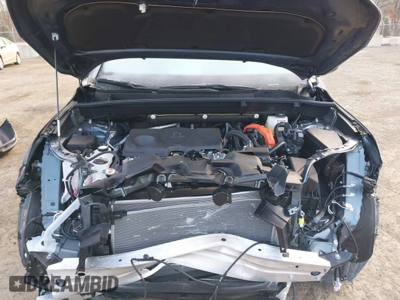 2024 Toyota Venza LE with VIN JTEAAAAHXRJ186841, listed as a IAAI auction lot 41782108 with 274 mi miles and . Bid and sale history available at DreamBid. Image 10.