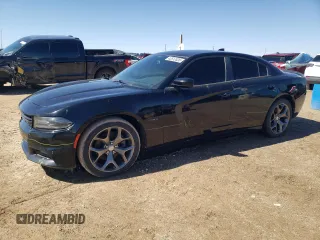 2015 Dodge Charger RT z VIN 2C3CDXCT0FH805909, wystawiony jako Copart lot #42612035 z przebiegiem 77 493 mil mil oraz Szkoda całkowita • Salvage title. Historia ofert i sprzedaży dostępna na DreamBid. Obrazek 1.