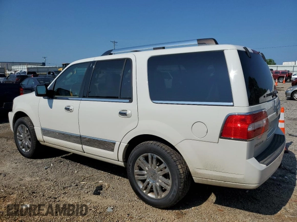 2008 Lincoln Navigator with VIN 5LMFU28598LJ00255, listed as a Copart auction lot 62189995 with 238,029 mi miles and Salvage title. Bid and sale history available at DreamBid. Image 2.