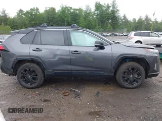 2024 Toyota RAV4 Hybrid XSE with VIN 4T3E6RFV5RU142476, listed as a IAAI auction lot 42524206 with 11,852 mi miles and . Bid and sale history available at DreamBid. Image 12.