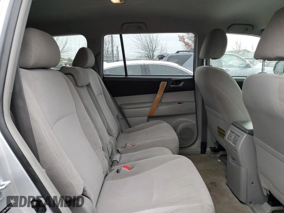 2009 Toyota Highlander Hybrid with VIN JTEEW41A892031335, listed as a Copart auction lot 79773104 with 204,504 mi miles and Salvage Title. Bid and sale history available at carsss.com. Image 11.