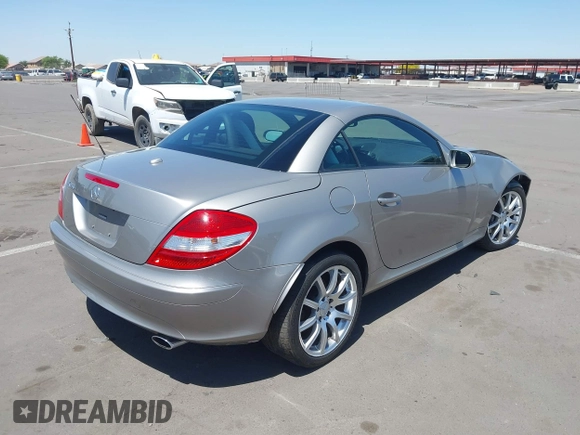 2006 Mercedes-Benz SLK-Class 3.5L with VIN WDBWK56F66F100007, listed as a IAAI auction lot 42108912 with 115,920 mi miles. Bid and sale history available at carsss.com. Image 4.