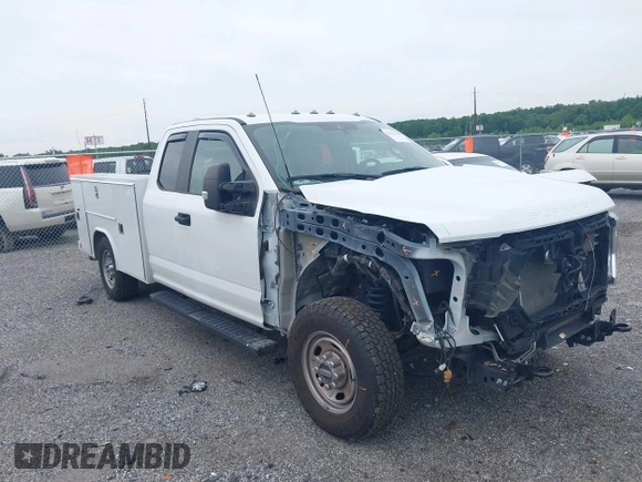 2022 Ford F-250 XL with VIN 1FD7X2A60NEF34999, listed as a IAAI auction lot 42282243 with 34,694 mi miles and . Bid and sale history available at DreamBid. Image 1.