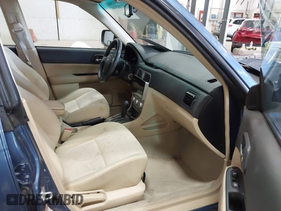 2007 Subaru Forester X with VIN JF1SG656X7H700288, listed as a IAAI auction lot 42384948 with 116,310 mi miles and . Bid and sale history available at DreamBid. Image 5.