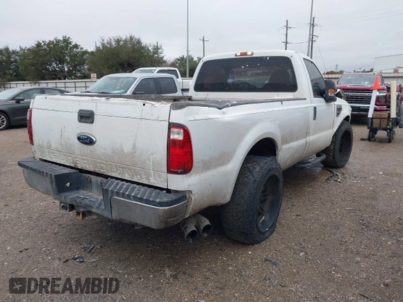 2008 Ford F-250 with VIN 1FTSF20R08EE40803, listed as a IAAI auction lot 41306261 with 215,526 mi miles and . Bid and sale history available at DreamBid. Image 4.