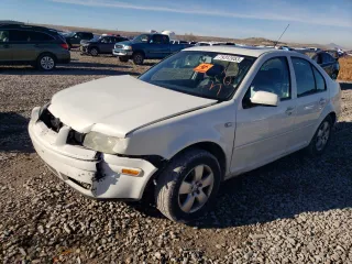 2003 Volkswagen Jetta GLS with VIN 3VWSP69M83M080725, listed as a Copart auction lot 46951054 with 355,828 mi miles and Salvage title. Bid and sale history available at DreamBid. Image 1.