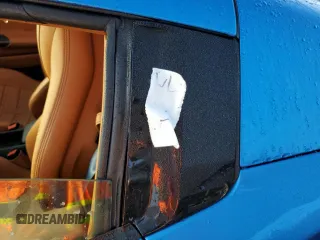 2018 Ferrari 488 z VIN ZFF80AMA9J0231686, wystawiony jako Copart lot #77623854 z przebiegiem Nie podano mil oraz Szkody całkowita. Historia ofert i sprzedaży dostępna na DreamBid. Obrazek 12.