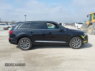 2019 Audi Q7 Premium Plus z VIN WA1LAAF71KD000972, wystawiony jako IAAI lot #42009446 z przebiegiem 37 237 mil mil oraz . Historia ofert i sprzedaży dostępna na DreamBid. Obrazek 13.