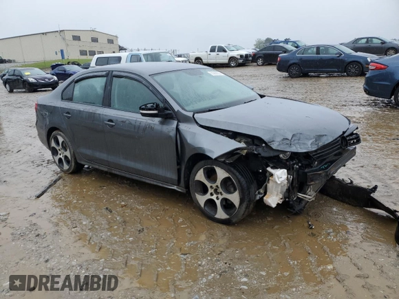 2011 Volkswagen Jetta Sedan SE PZEV with VIN 3VWDZ7AJ1BM399571, listed as a Copart auction lot 50268053 with 184,352 mi miles and Salvage Title. Bid and sale history available at carsss.com. Image 4.