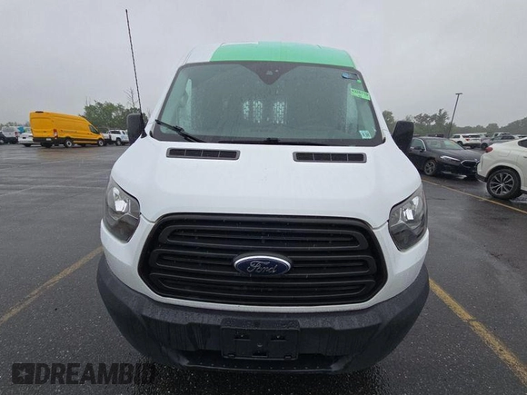 2018 Ford Transit с VIN 1FTYE1CM6JKB42240, выставлен на аукционе IAAI как лот 42624659 с пробегом 95 843 миль миль и . История ставок и продаж доступна на DreamBid. Изображение 6.
