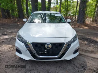 2020 Nissan Altima S с VIN 1N4BL4BV3LC120481, выставлен на аукционе IAAI как лот 42115519 с пробегом 68 779 миль миль и . История ставок и продаж доступна на DreamBid. Изображение 12.