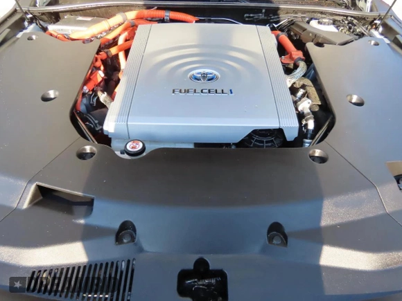 2022 Toyota Mirai XLE с VIN JTDAAAAA9NA003964, выставлен на аукционе Copart как лот 59623745 с пробегом 36 994 миль миль и Списание • Salvage title. История ставок и продаж доступна на DreamBid. Изображение 7.