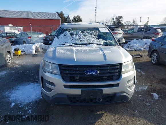 2016 Ford Police Interceptor Utility z VIN 1FM5K8ARXGGA96972, wystawiony jako IAAI lot #41375913 z przebiegiem 113 215 mil mil oraz . Historia ofert i sprzedaży dostępna na DreamBid. Obrazek 12.