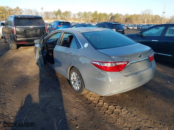 2015 Toyota Camry Hybrid LE with VIN 4T1BD1FK6FU151692, listed as a IAAI auction lot 41674431 with 440,405 mi miles. Bid and sale history available at carsss.com. Image 3.