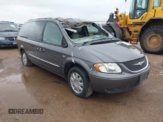 2004 Chrysler Town & Country Touring z VIN 2C4GP54L64R548091, wystawiony jako IAAI lot #42100811 z przebiegiem 251 192 mil mil oraz . Historia ofert i sprzedaży dostępna na DreamBid. Obrazek 1.