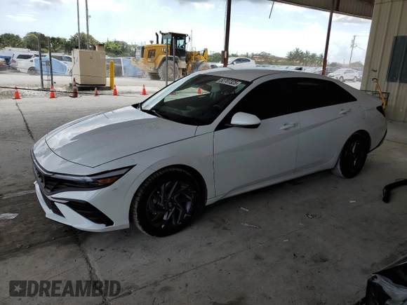 2024 Hyundai Elantra SEL with VIN KMHLM4DG9RU764026, listed as a Copart auction lot 52707325 with 13,660 mi miles and Non Repairable. Bid and sale history available at carsss.com. Image 1.
