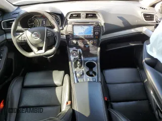 2018 Nissan Maxima SR z VIN 1N4AA6AP7JC401700, wystawiony jako Copart lot #53147045 z przebiegiem 105 502 mil mil oraz Szkoda całkowita • Salvage title. Historia ofert i sprzedaży dostępna na DreamBid. Obrazek 8.