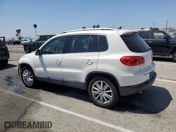 2012 Volkswagen Tiguan SE z VIN WVGAV7AX5CW546378, wystawiony jako Copart lot #58186695 z przebiegiem 67 483 mil mil oraz Szkoda całkowita • Salvage title. Historia ofert i sprzedaży dostępna na DreamBid. Obrazek 2.