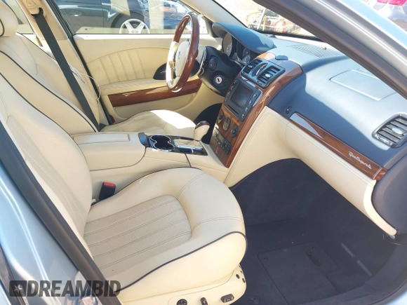 2007 Maserati Quattroporte with VIN ZAMFE39A670030778, listed as a IAAI auction lot 41670238 with 89,404 mi miles. Bid and sale history available at carsss.com. Image 5.