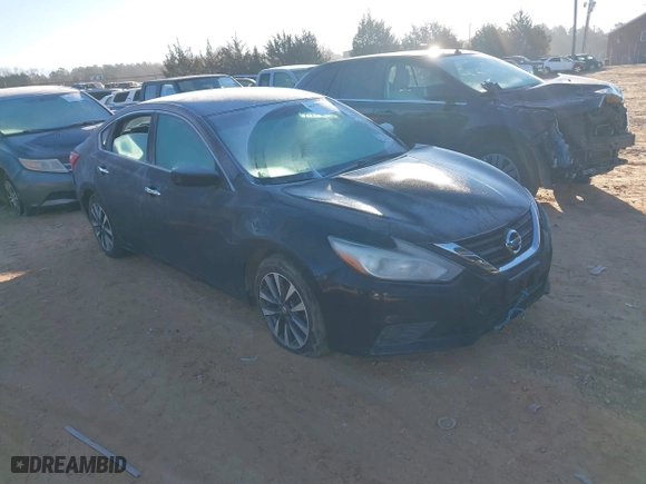 2017 Nissan Altima 2.5 SV with VIN 1N4AL3AP9HC238325, listed as a IAAI auction lot 41354910 with 187,009 mi miles. Bid and sale history available at carsss.com. Image 1.