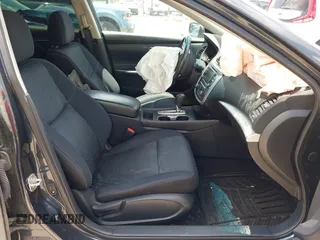 2017 Nissan Altima SV z VIN 1N4AL3AP1HC115487, wystawiony jako IAAI lot #42437418 z przebiegiem 114 278 mil mil oraz . Historia ofert i sprzedaży dostępna na DreamBid. Obrazek 5.