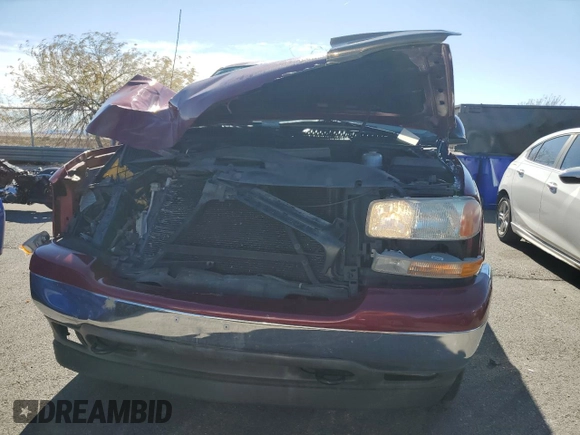 2005 GMC Yukon XL SLT with VIN 1GKFK16Z65J137644, listed as a Copart auction lot 45383055 with 122,665 mi miles and Salvage Title. Bid and sale history available at carsss.com. Image 5.