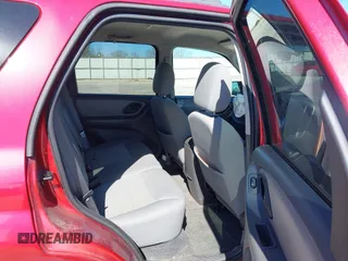 2006 Ford Escape XLT с VIN 1FMYU03166KA41155, выставлен на аукционе IAAI как лот 41629973 с пробегом 90 807 миль миль и . История ставок и продаж доступна на DreamBid. Изображение 8.