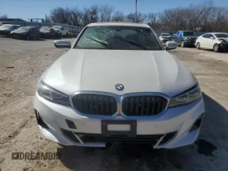 2023 BMW 3 Series 330i xDrive with VIN 3MW89FF08P8D56728, listed as a Copart auction lot 47178305 with 0 mi miles and Salvage Title. Bid and sale history available at carsss.com. Image 5.